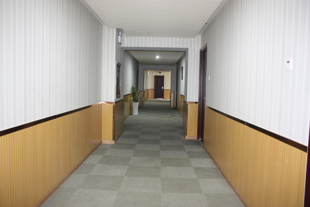 Qingdao Hongyun Jiahe Business Hotel Kültér fotó