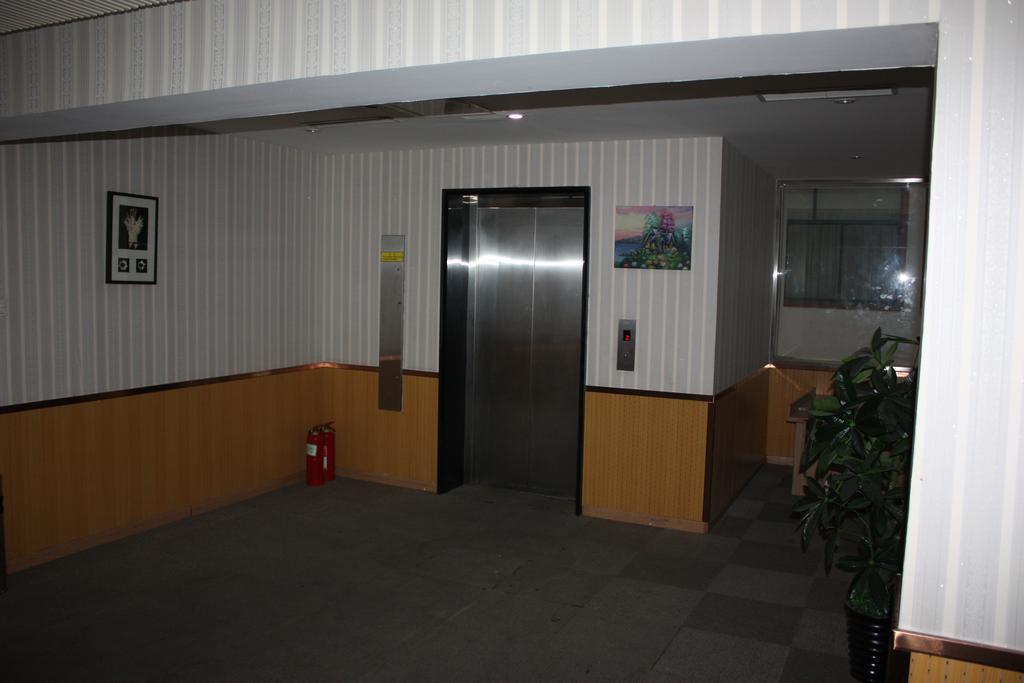 Qingdao Hongyun Jiahe Business Hotel Kültér fotó